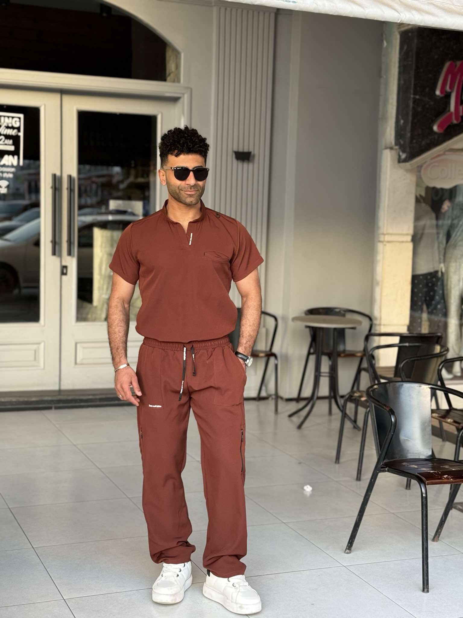 felex-scrub-brown