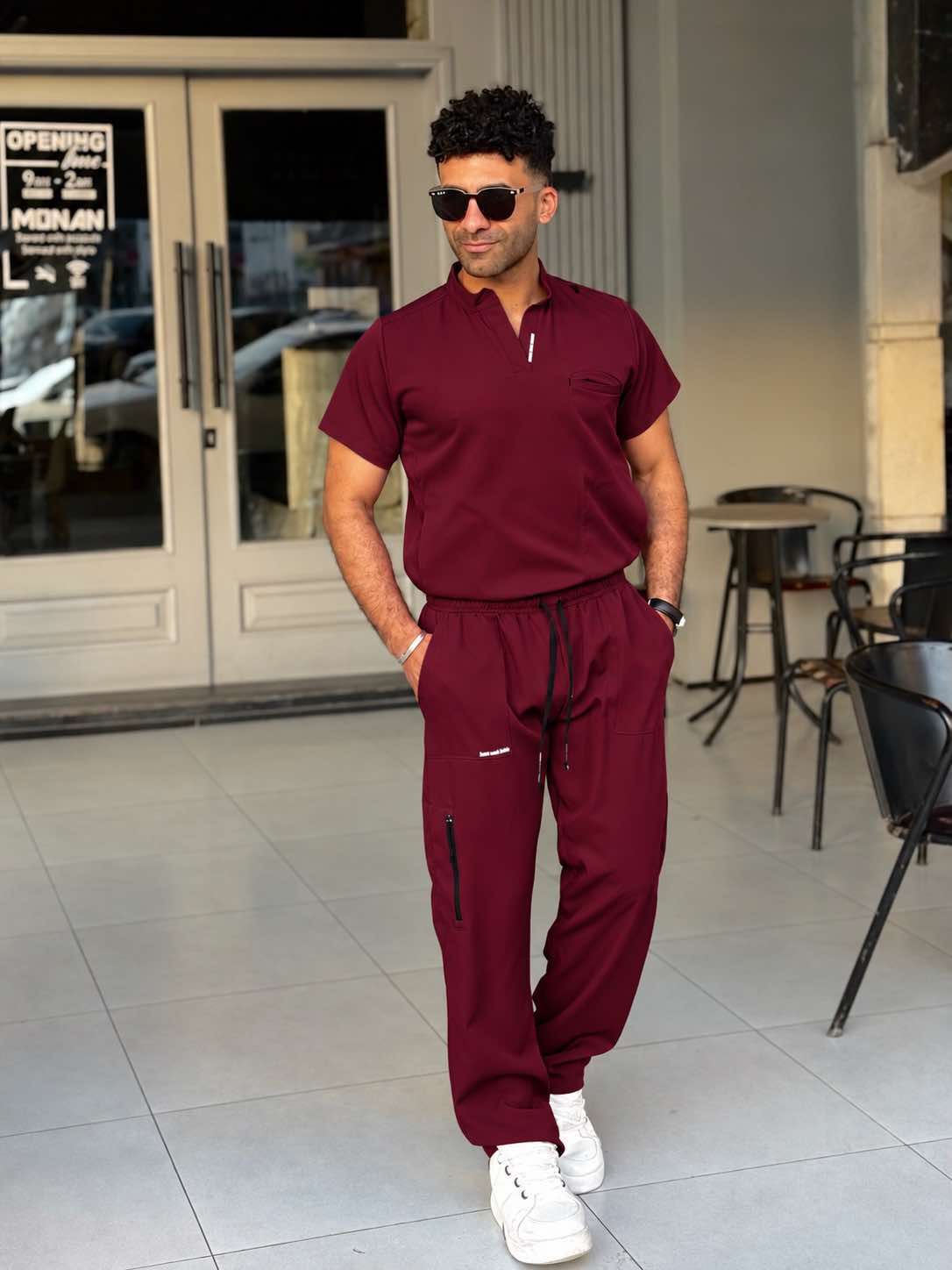 سكراب طبي فيلاكس للجنسين - نبيتي (8 جيوب) | Felax Medical Scrub - Burgundy (8 Pockets)